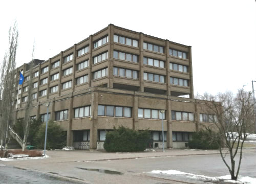 Kannatan Espoon kaupungintalon&nbsp;säilyttämistä